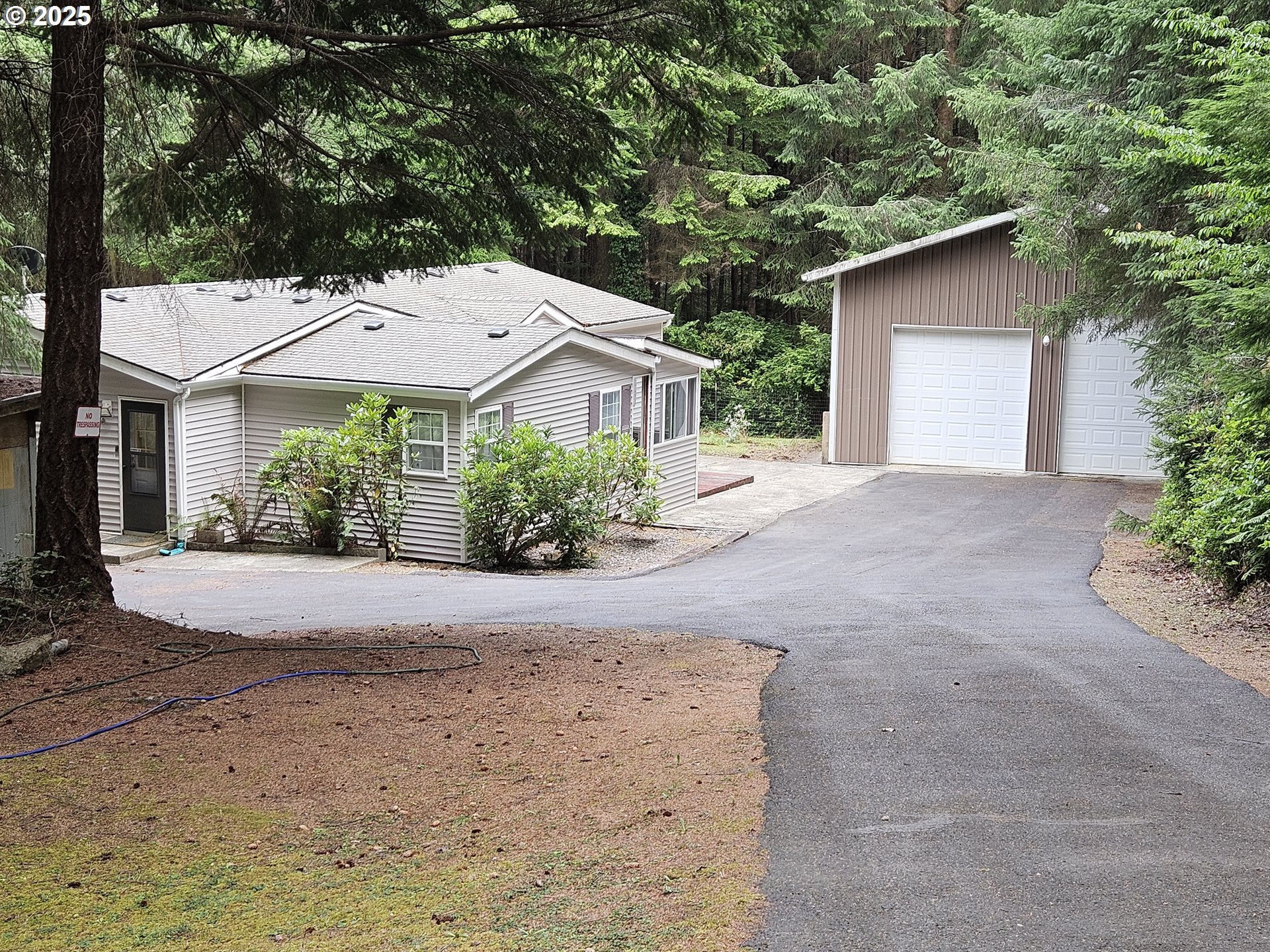 93948 AIRPORT RIDGE LN - RMLS #702839020