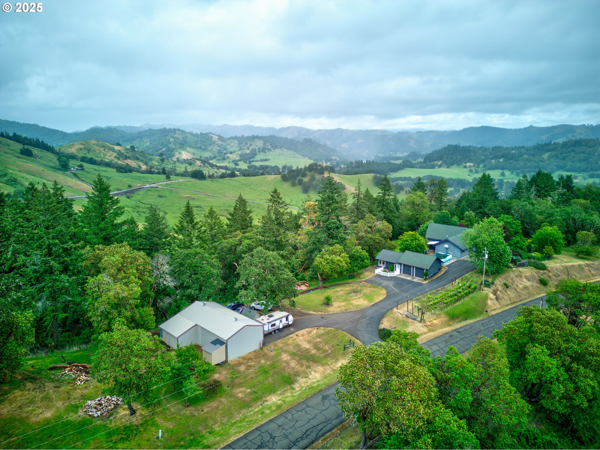 596 SABLE DR - RMLS #717919117