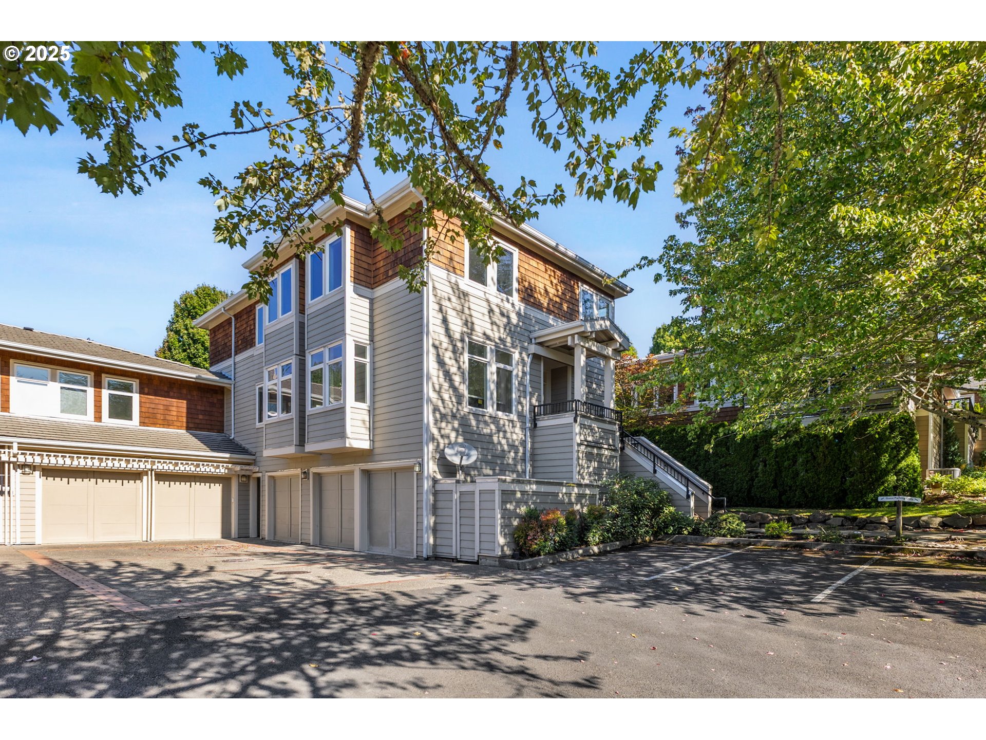 3027 MONTARA LOOP - RMLS #737219744