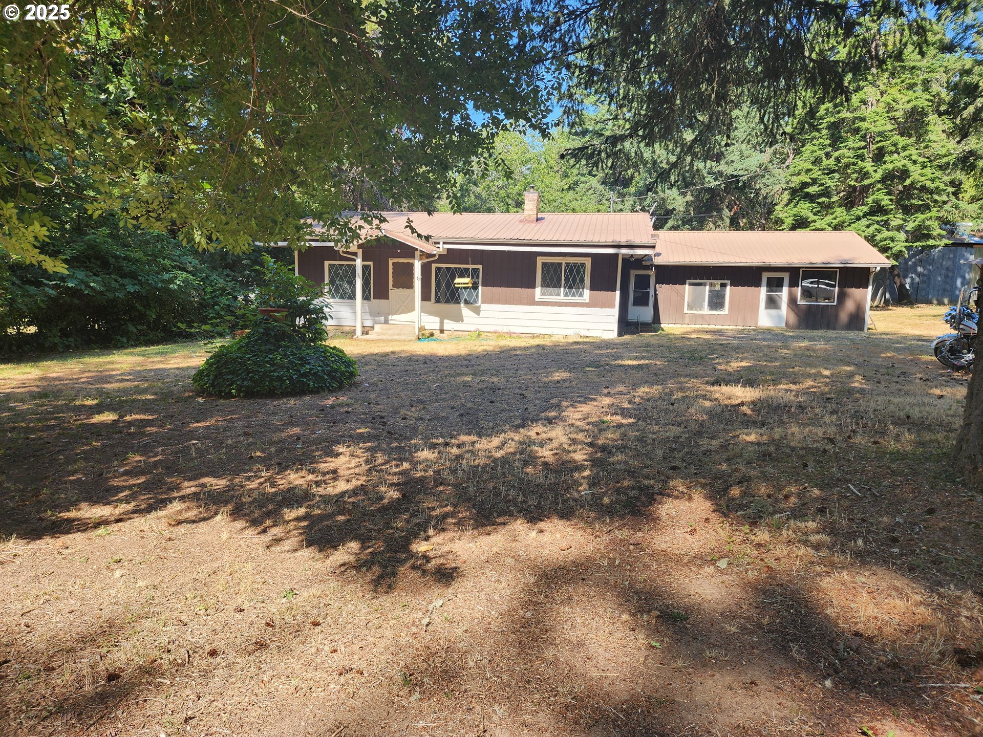 544 LOU GRAY DR - RMLS #750277430