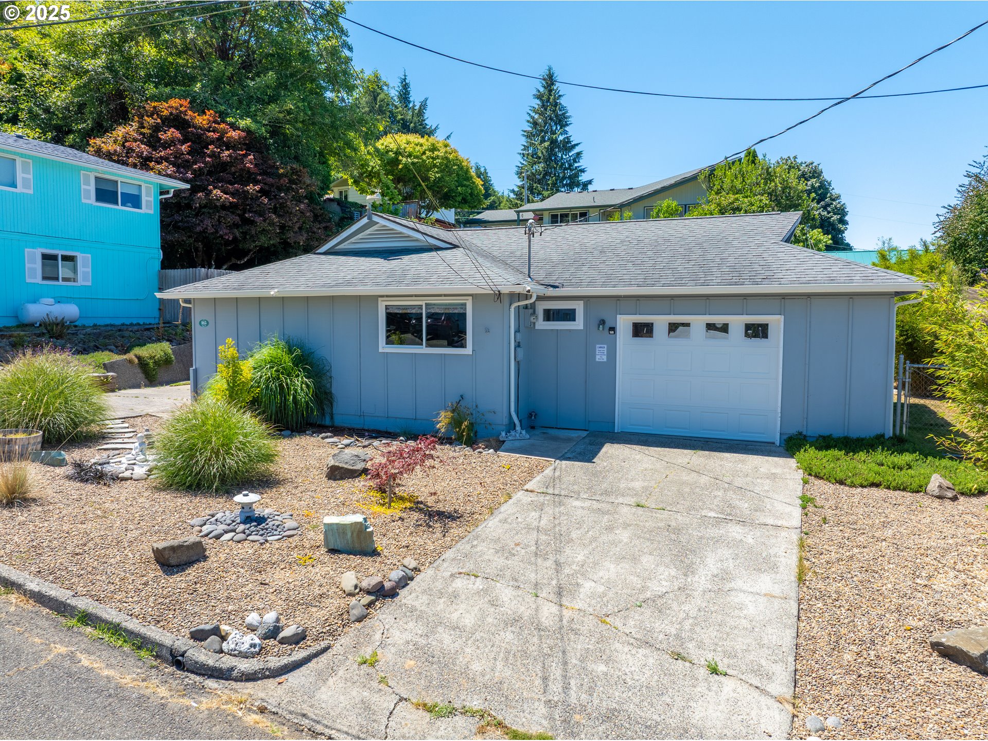 915 VIEW ST - RMLS #770122017