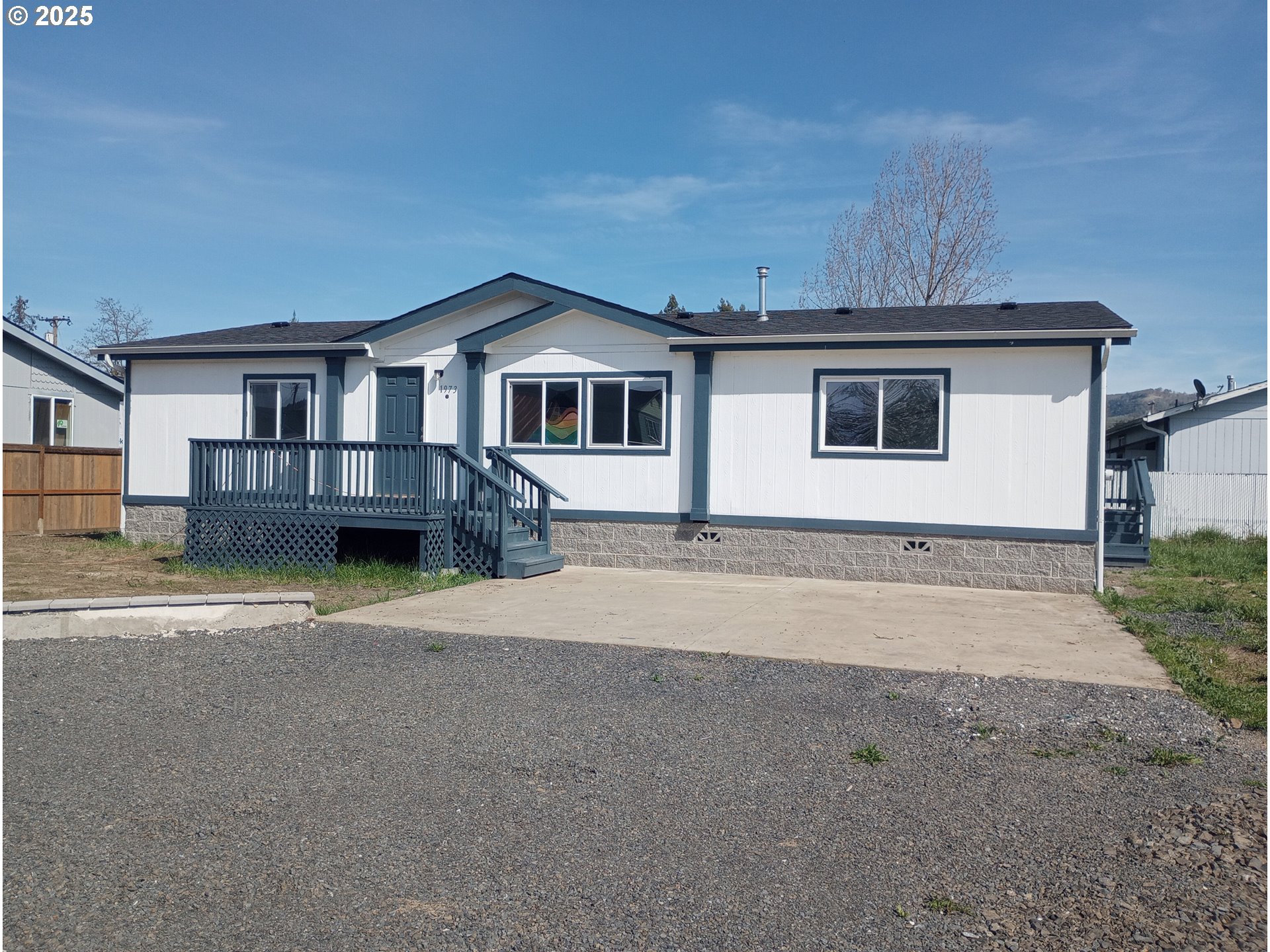 1973 CASTLE AVE - RMLS #781335519