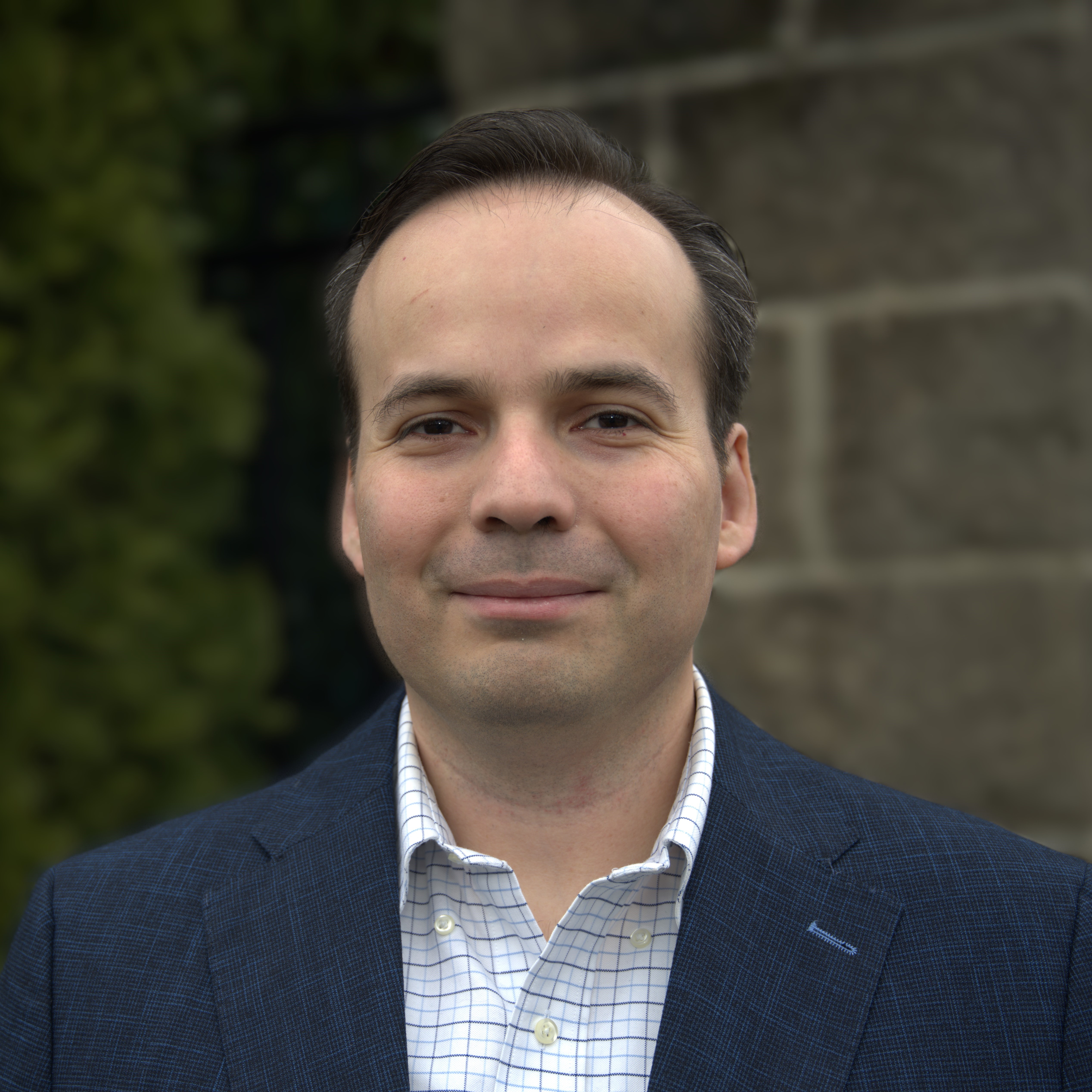 Rochi, Real Estate Agent